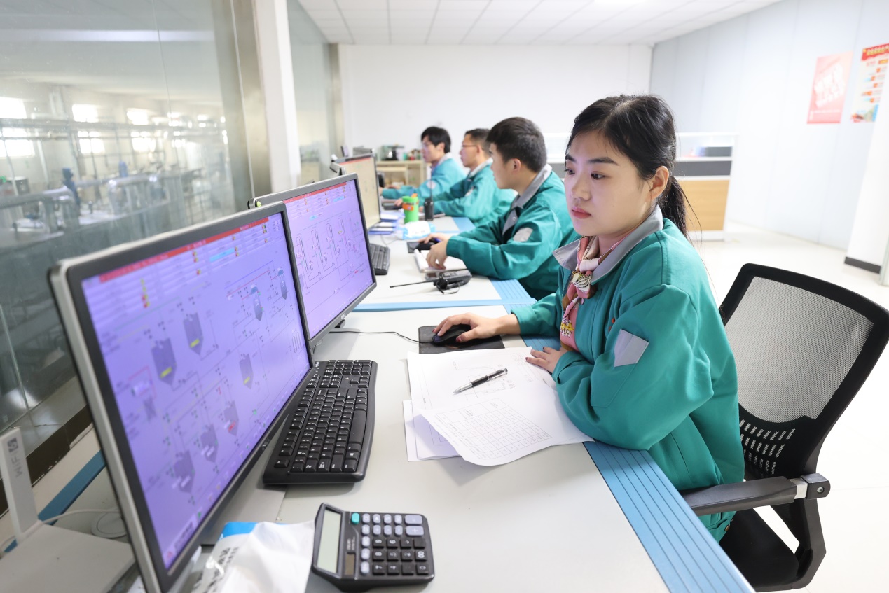 蕭縣民營(yíng)經(jīng)濟(jì)增速領(lǐng)跑全省的密碼 以計(jì)算機(jī)技術(shù)開發(fā)為引擎，驅(qū)動(dòng)產(chǎn)業(yè)創(chuàng)新升級(jí)